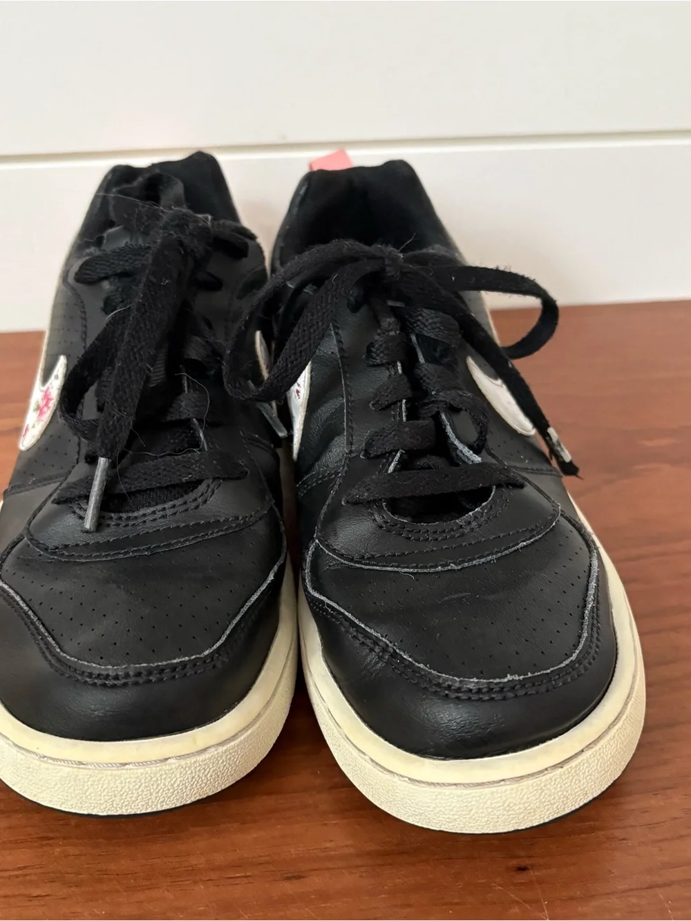 Nike Girls Court Borough VF Low Floral Swoosh Black Pink Youth 6Y Streetwear